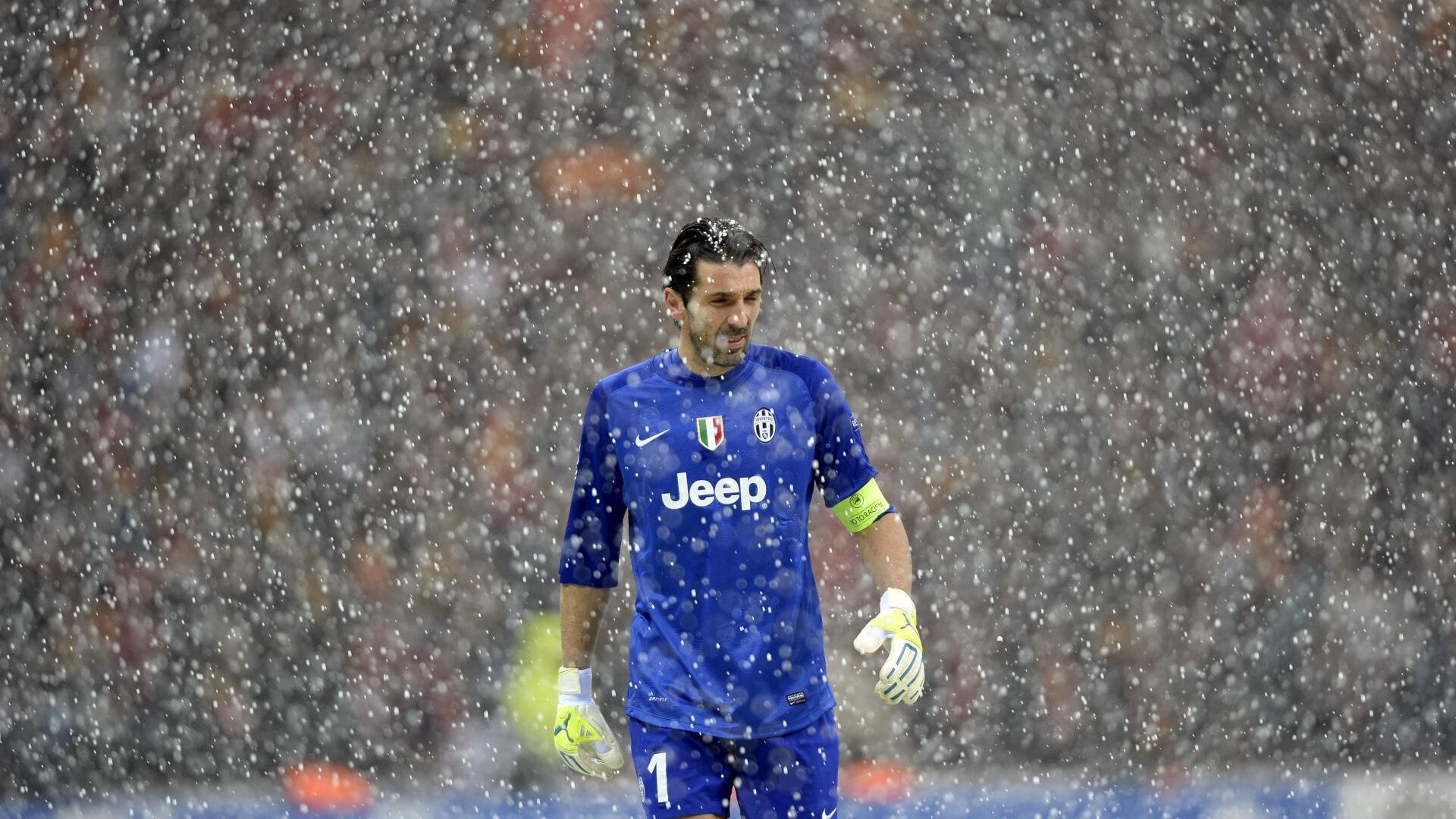 2026年世界拳击锦标赛：中国选手获男子中量级金牌