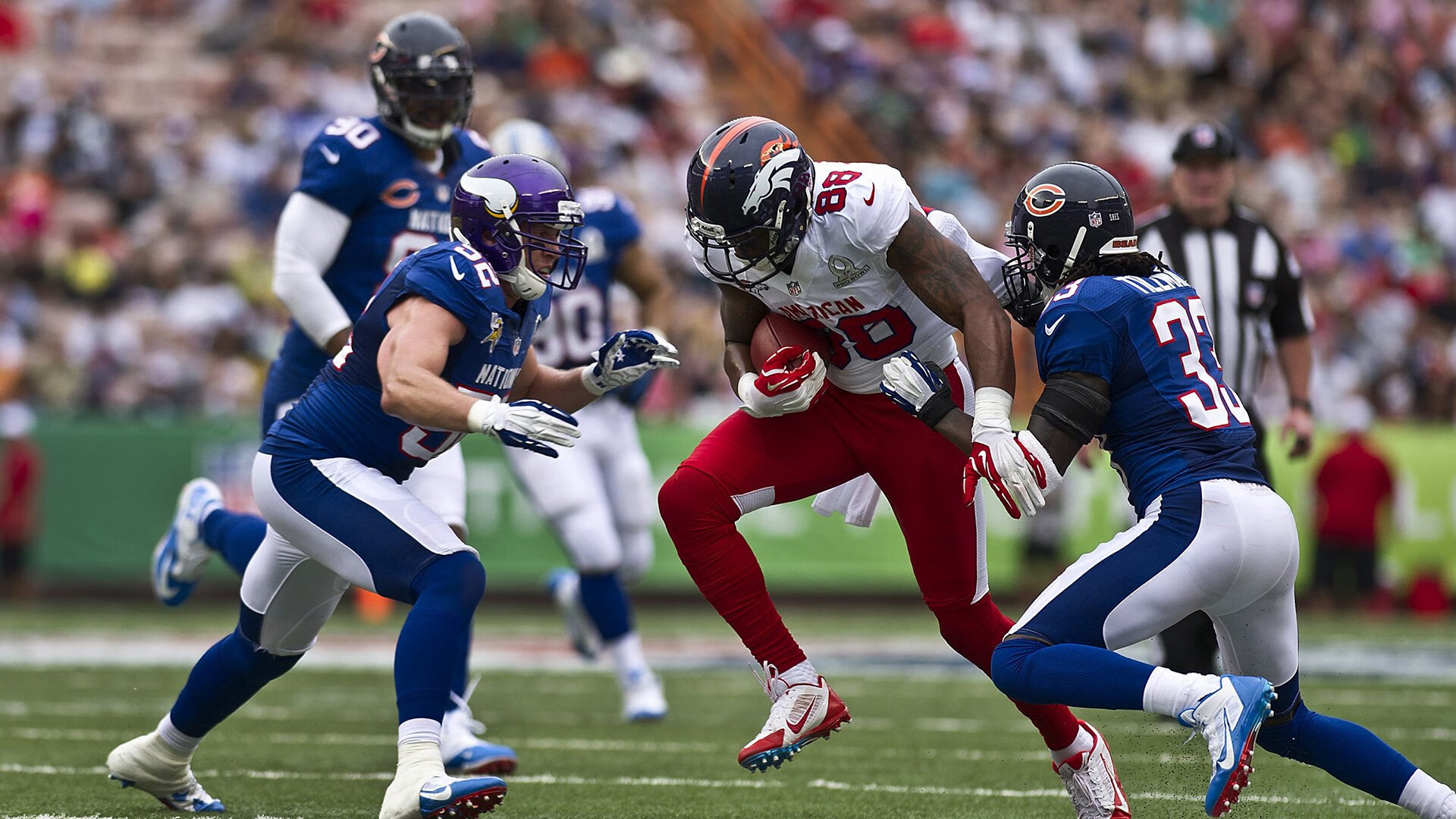 网球比赛出现精彩长回合对抗